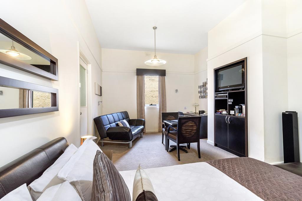 The Madsen Boutique 4*