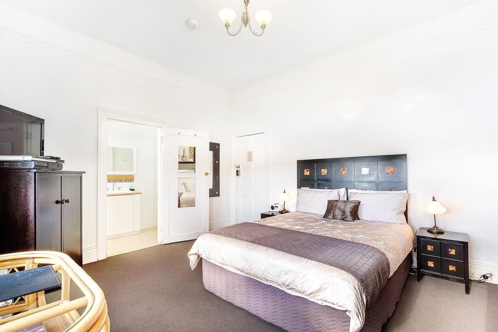 The Madsen Boutique Hotel Penguin